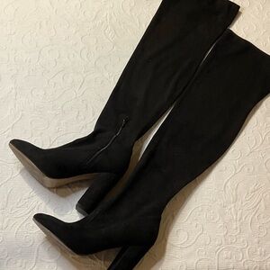 Aldo Black Over the Knee 4” Heeled Boots Size 8. Sexy Party Elegant Fun Casual